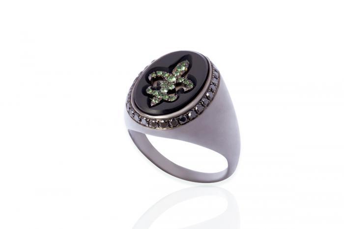 Mimia LeBlanc Jewelry BLACK RING GREEN DIAMONDS